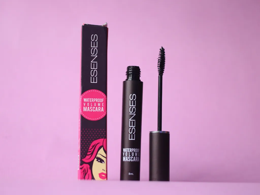 Mascara Esenses – Bulu Mata Lentik dan Dramatis dalam Sekejap