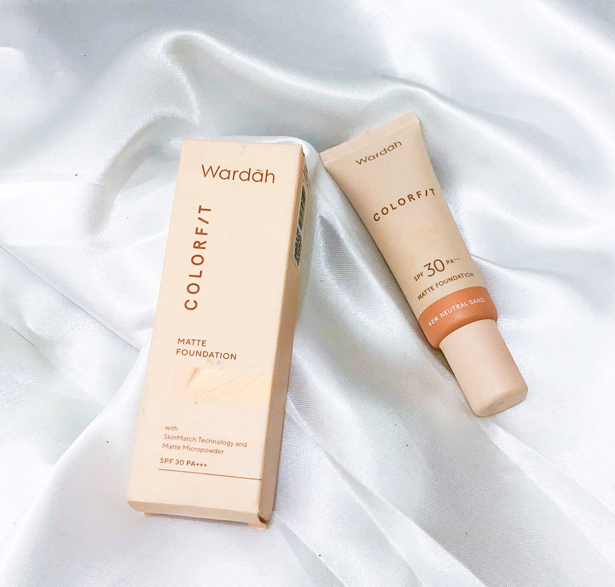 Foundation Wardah Colorfit