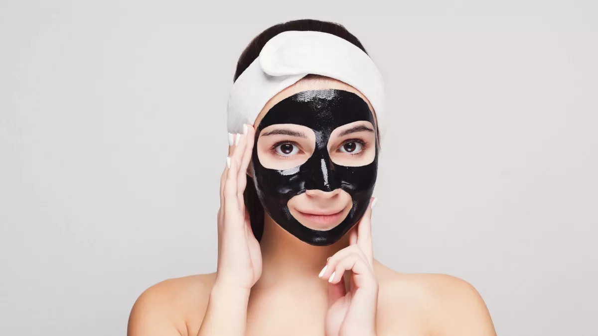 Mengenal Masker Peel: Solusi Perawatan Wajah yang Praktis dan Efektif