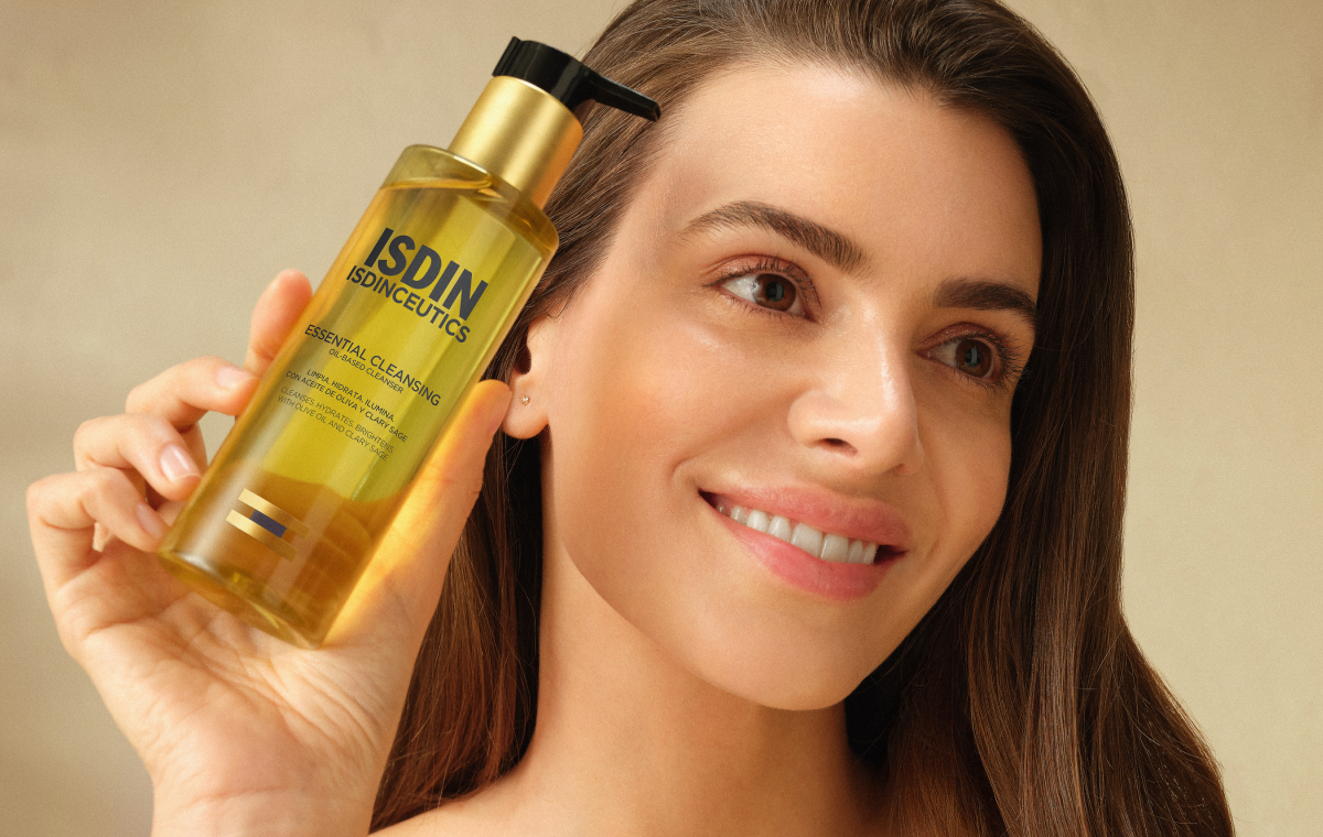 Cleansing Oil Terbaik untuk Kulit Berminyak dan Sensitif