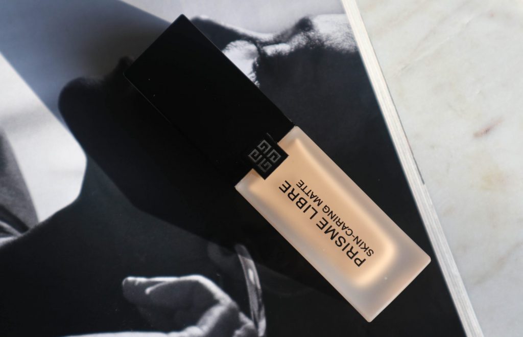 Givenchy Foundation
