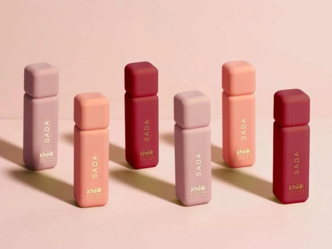Sada Lip Tint: Rahasia Bibir Natural Tahan Lama & Nggak Lebay