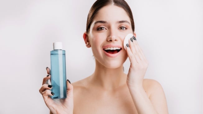 Brightening Toner: Tips Menggunakan Agar Kulit Lebih Cerah
