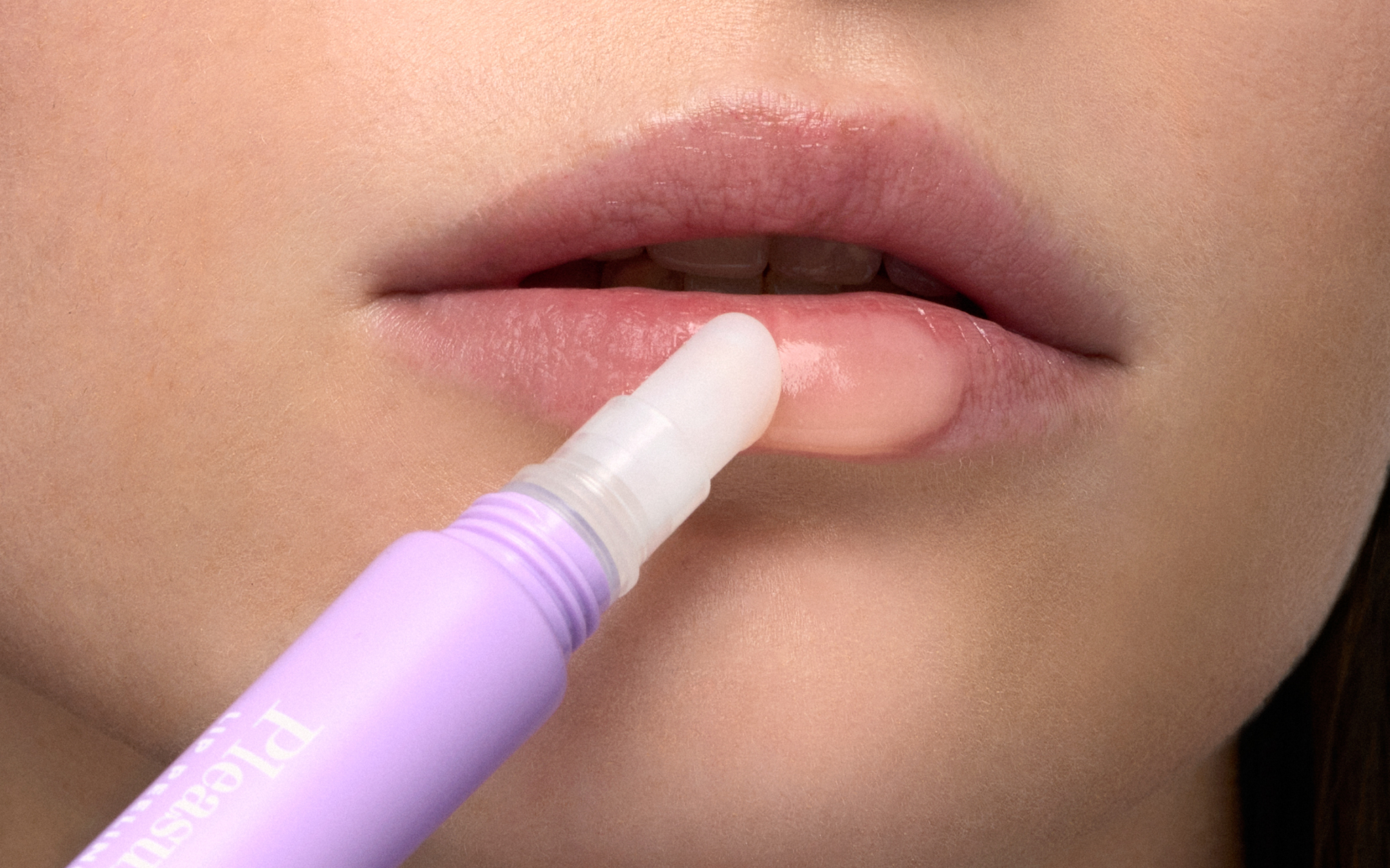 Pleasure Lip Peeling: Rahasia Bibir Halus Dingdongtogel yang Merona Alami