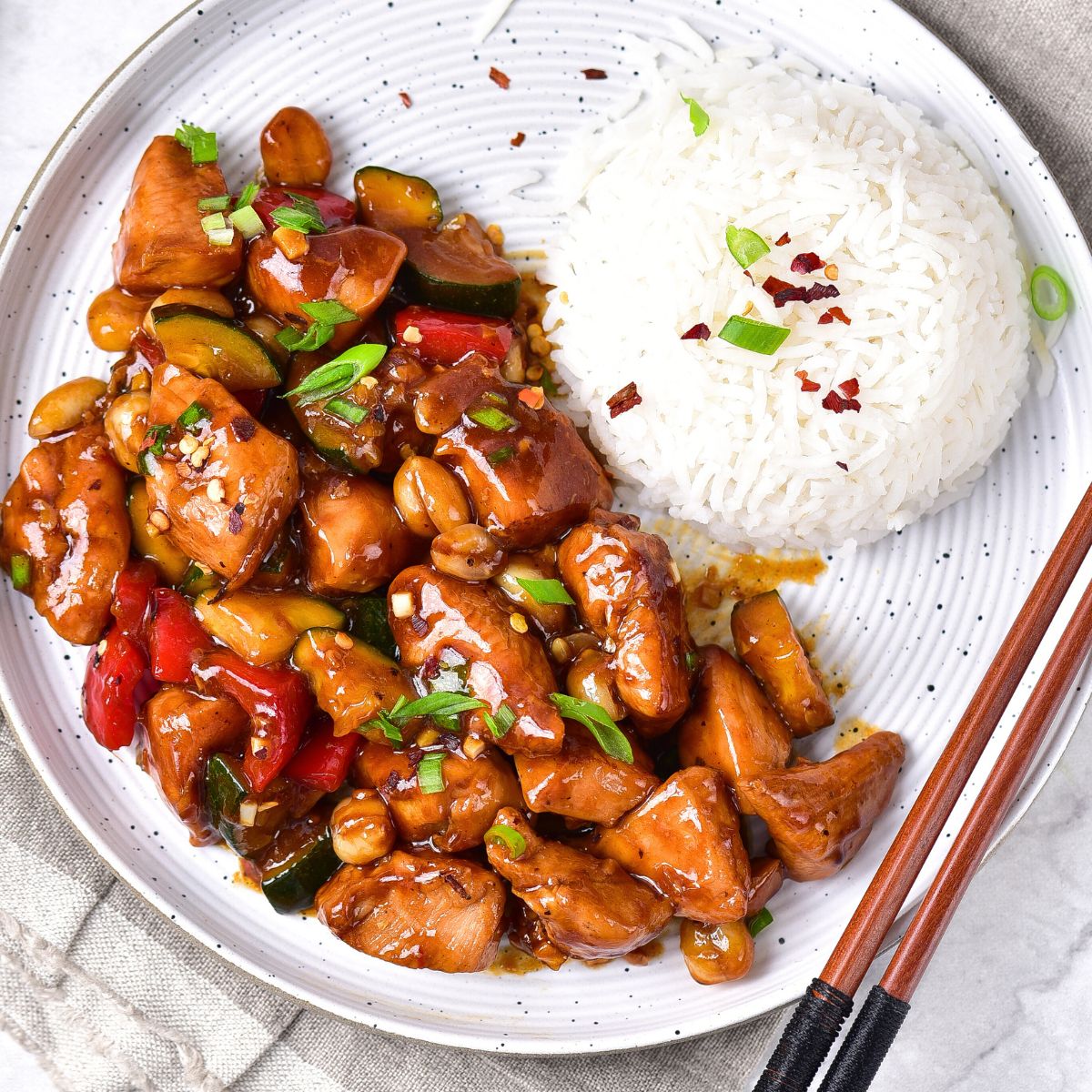 Kung Pao Chicken: Sichuan Spicy Chicken Stir-Fry, Peanuts and Chili – How I Nailed This Addictive Chinese Dish at Home