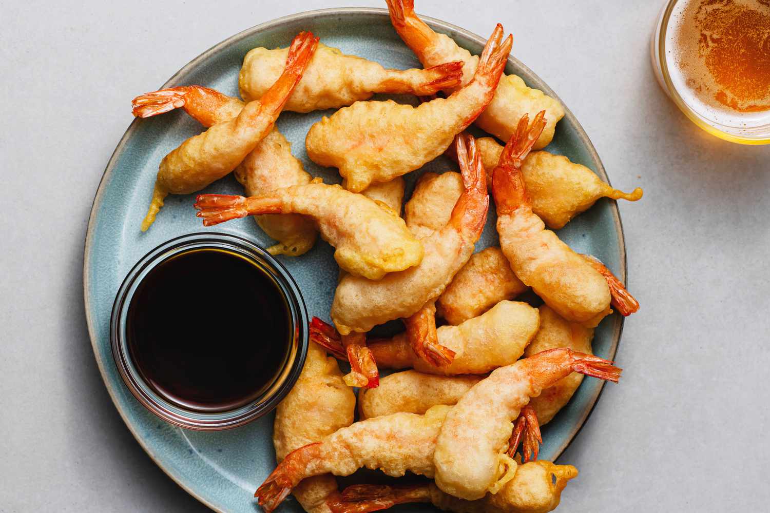 Tempura: Japanese Fried Seafood and Vegetables, Light and Crispy for Snack Lovers!