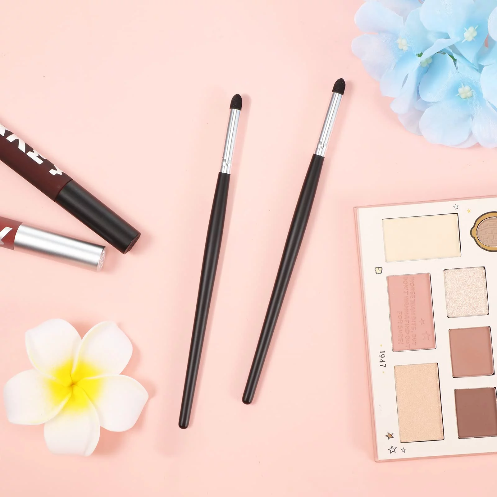 Eyeshadow Smudge Brush