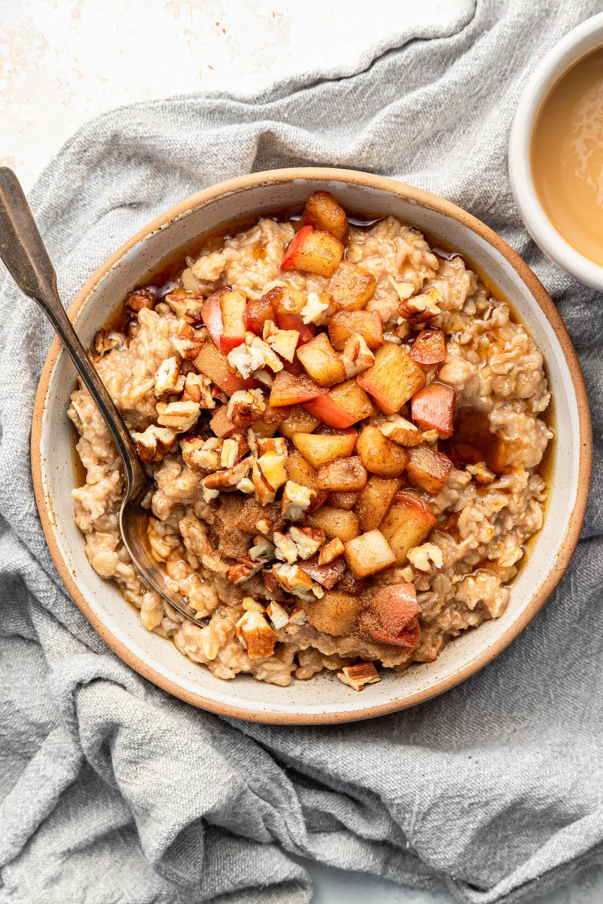 Apple Cinnamon Oatmeal