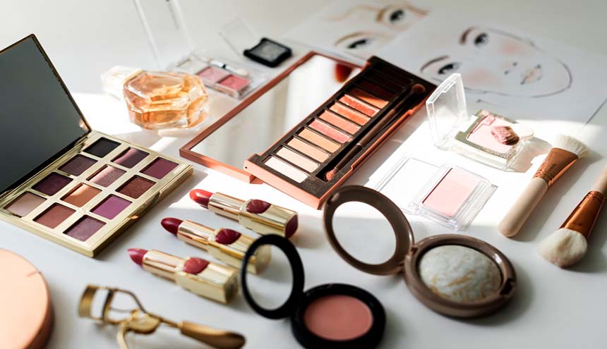 Produk Makeup yang Wajib Punya untuk Tampilan Natural