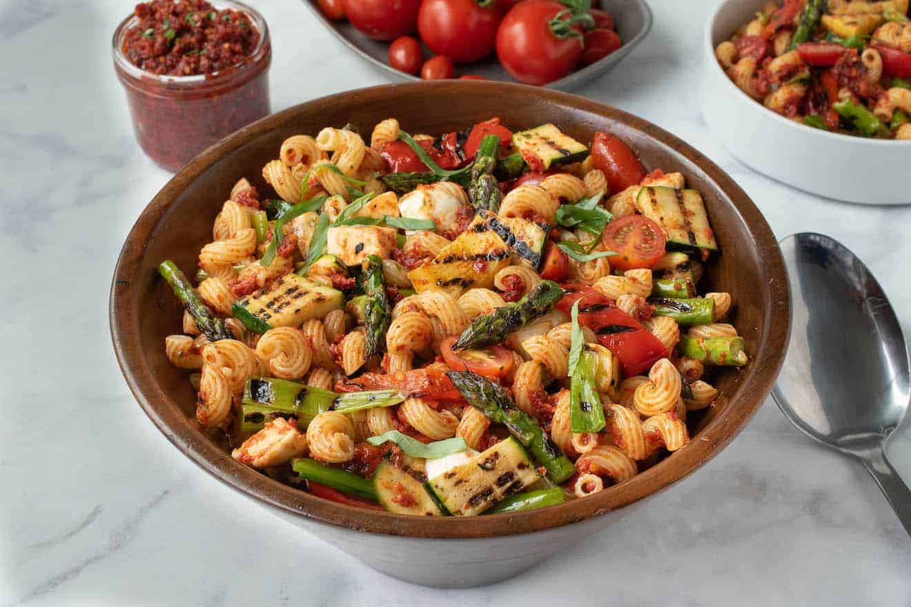 Sun-Dried Tomato Pesto: Intense Flavor, Savory & Herby