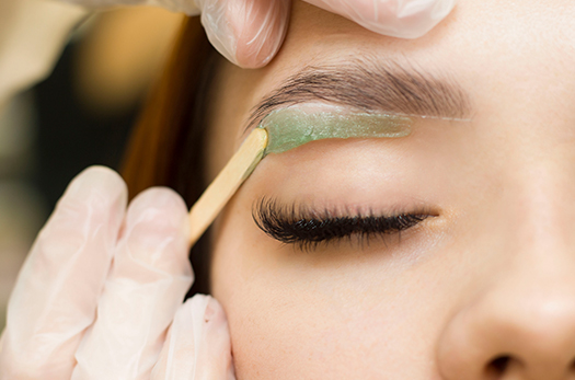 brow waxing