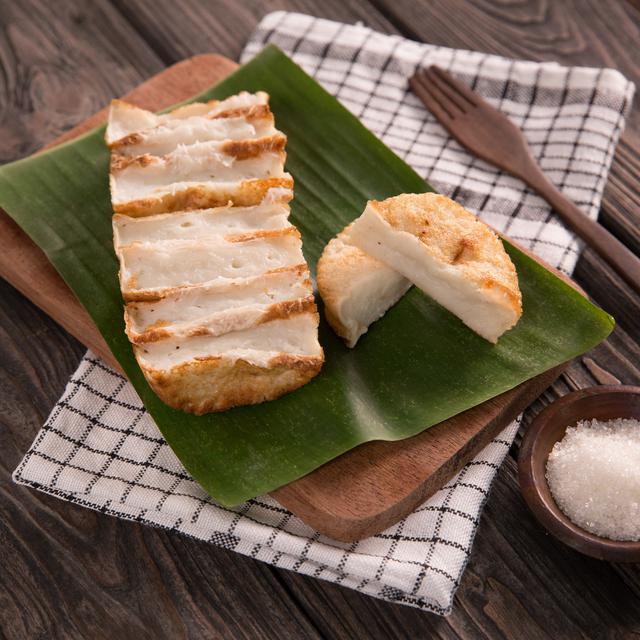 Kue Pancong: Cita Rasa Tradisional yang Tetap Digemari Sepanjang Masa
