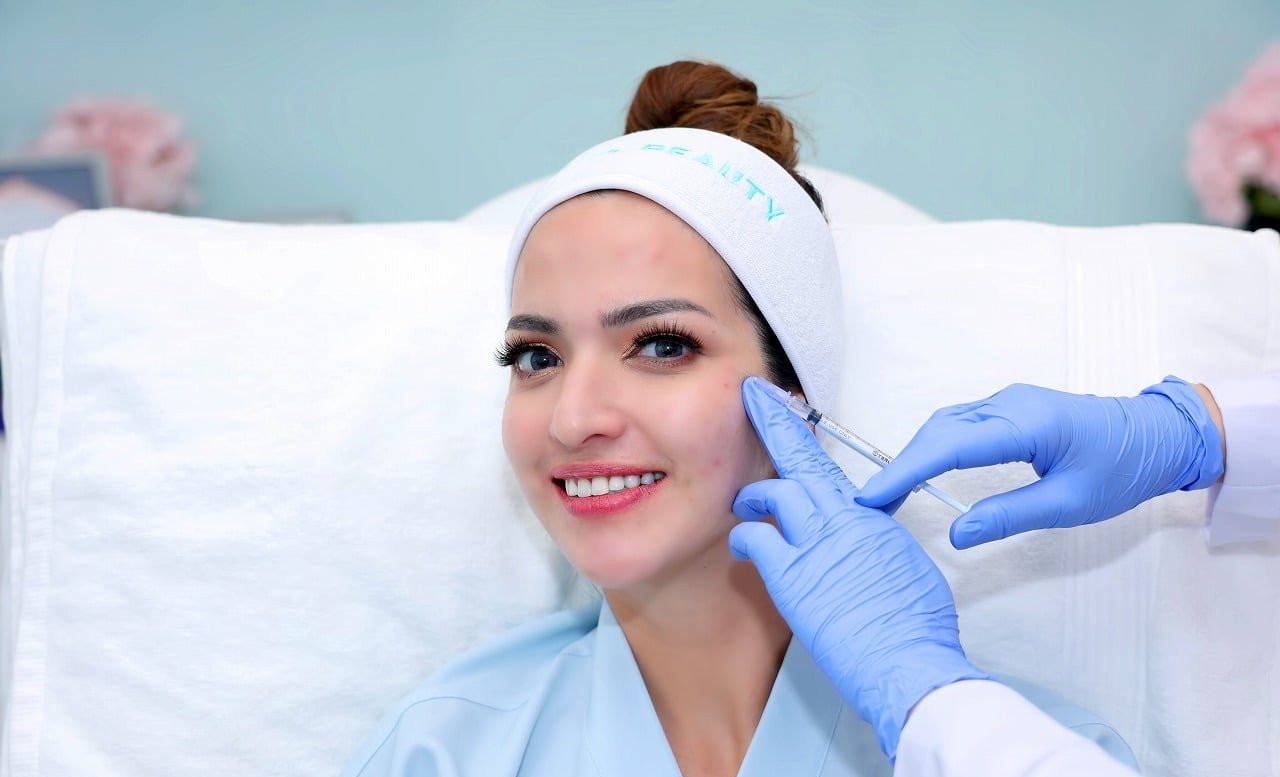 Injeksi Anti Aging: Solusi untuk Menjaga Kulit Tetap Muda dan Segar