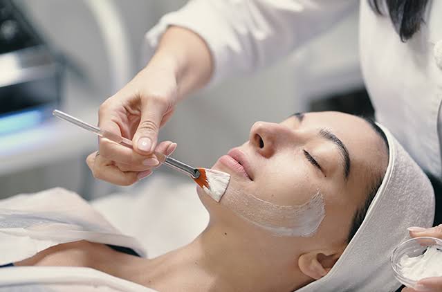 Instabrite Treatment: Rahasia Kulit Cerah dengan Perawatan Dari Dalam