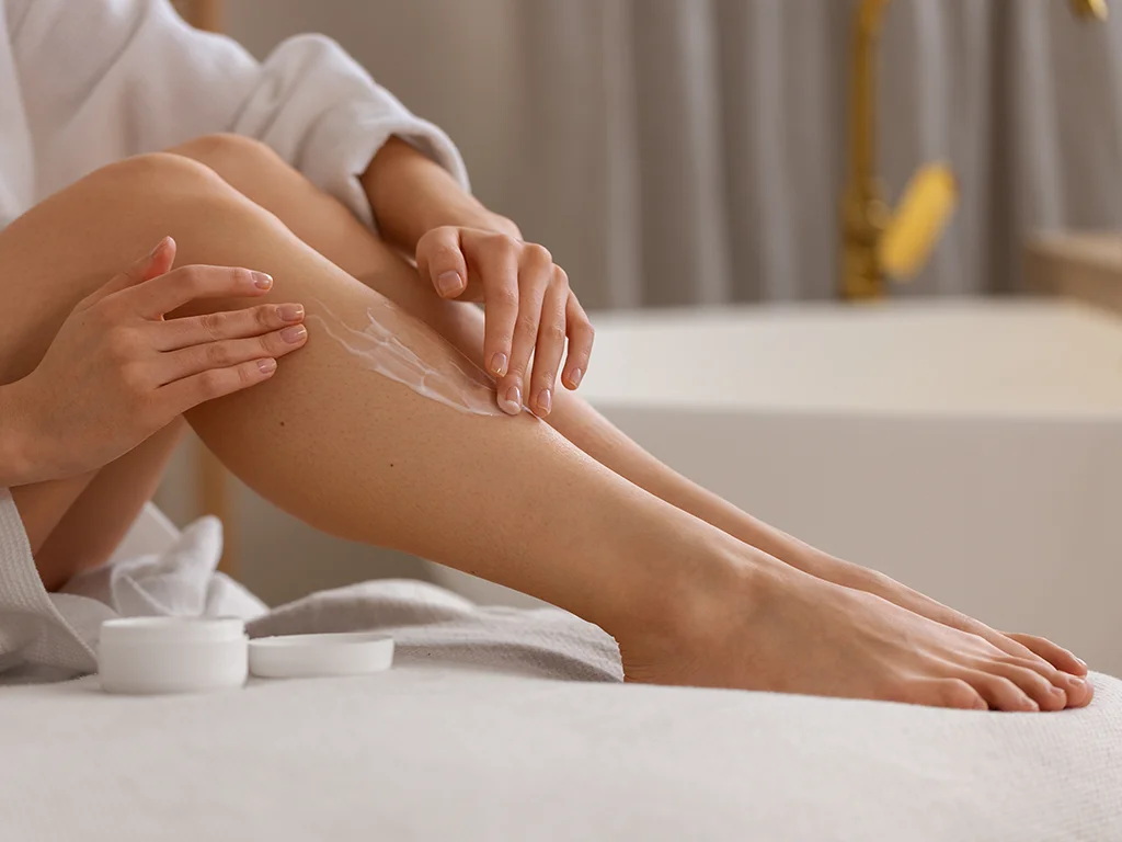Strawberry Skin Treatment: Perawatan Mengembalikan Kulit Halus dan Sehat