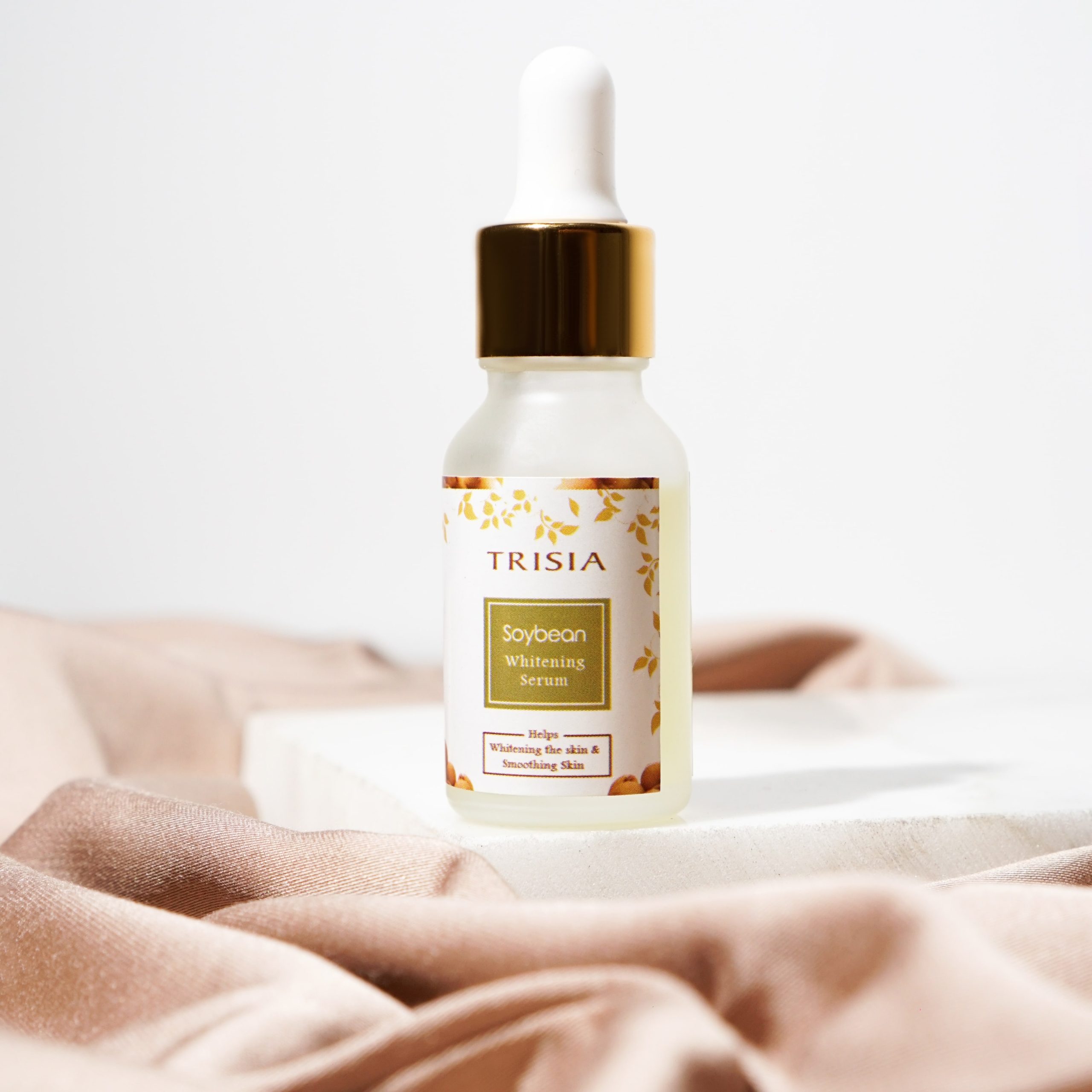 Trisia Soybean Whitening Serum: Serum dengan Kandungan Kedelai