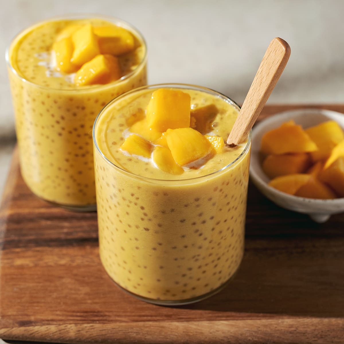 Mango Sago, Hidangan Tropis yang Lembut dan Menyegarkan
