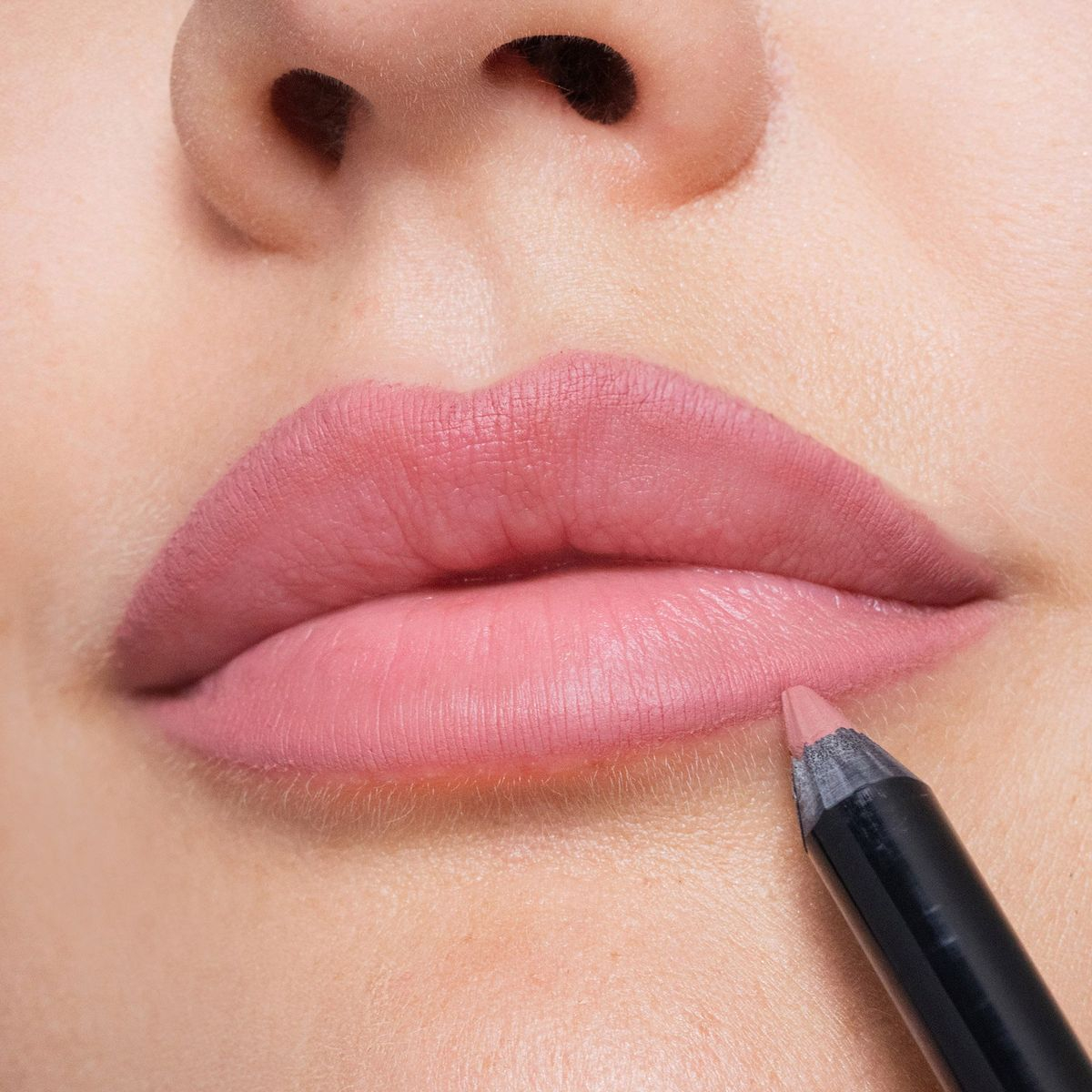 Soft Lips Menjadi Kunci Tampilan Bibir yang Lembut dan Terawat